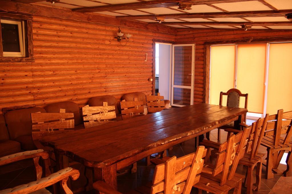 Hôtel Usadba Slavnaya à Mukhavets Chambre photo